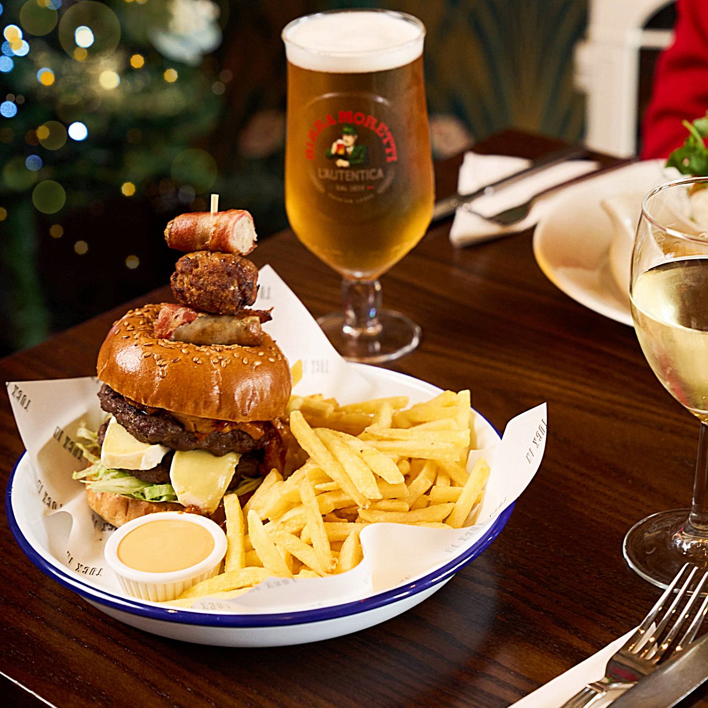 Festive Lunch & Dinner at The Pure Drop in Ferndown